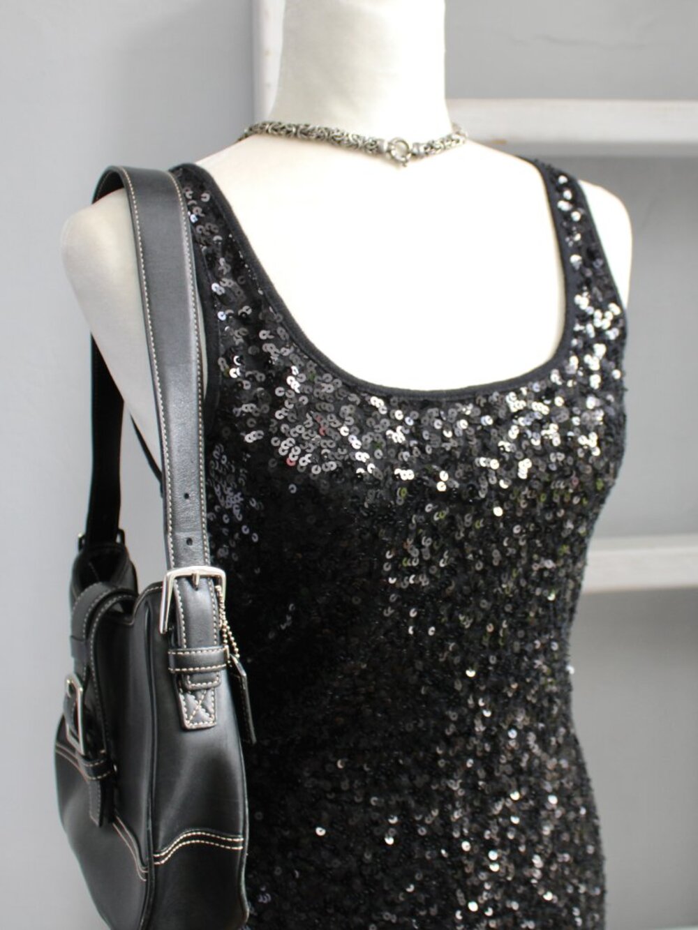 Old Navy Vintage Y2K Black Sequin Sparkle Tank Top Women's Size Medium - Picture 2 of 7